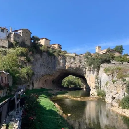Turistico Lara * Valderrama